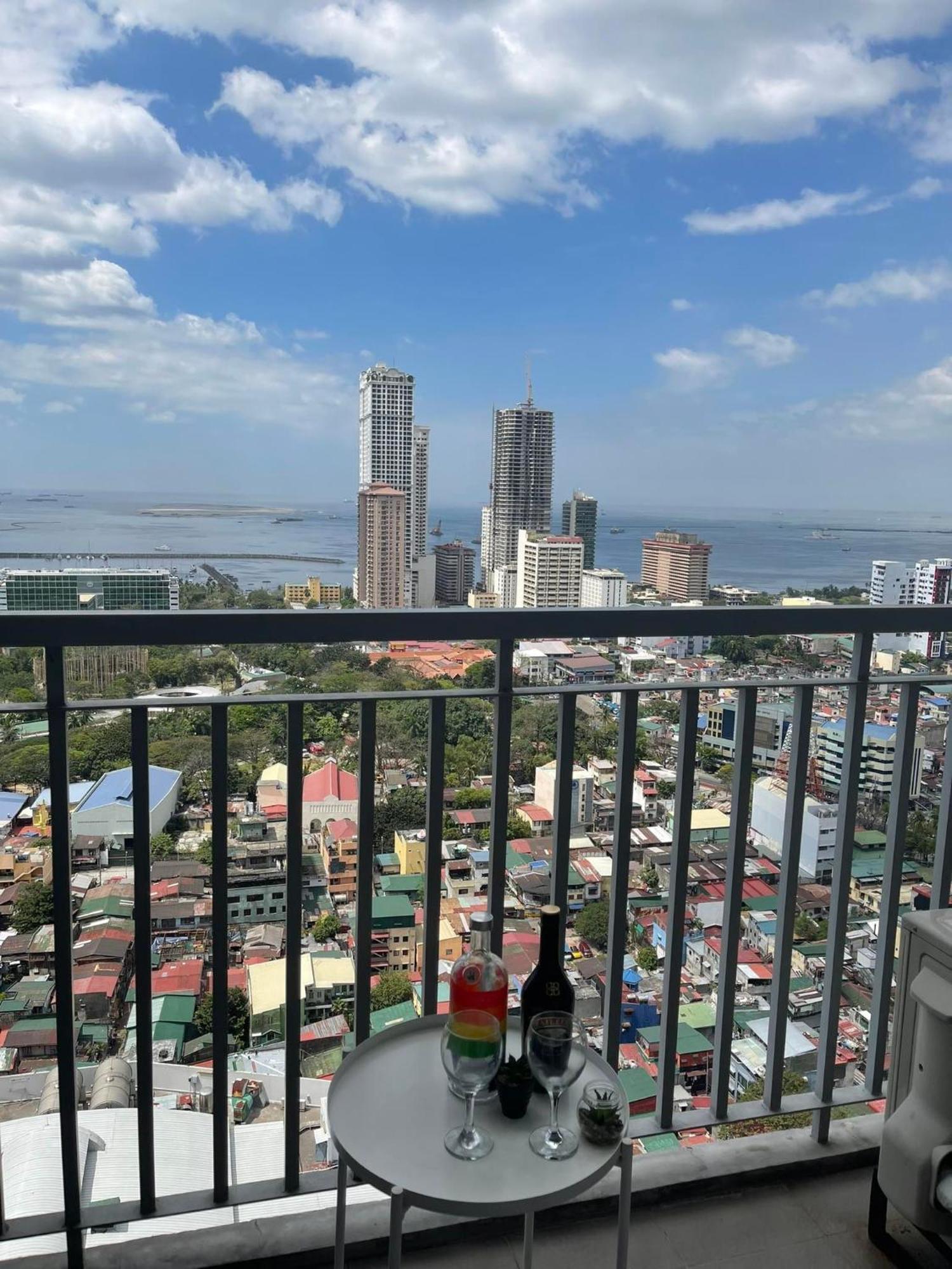 Green Residences Staycation By Pbyy Manila Exteriér fotografie