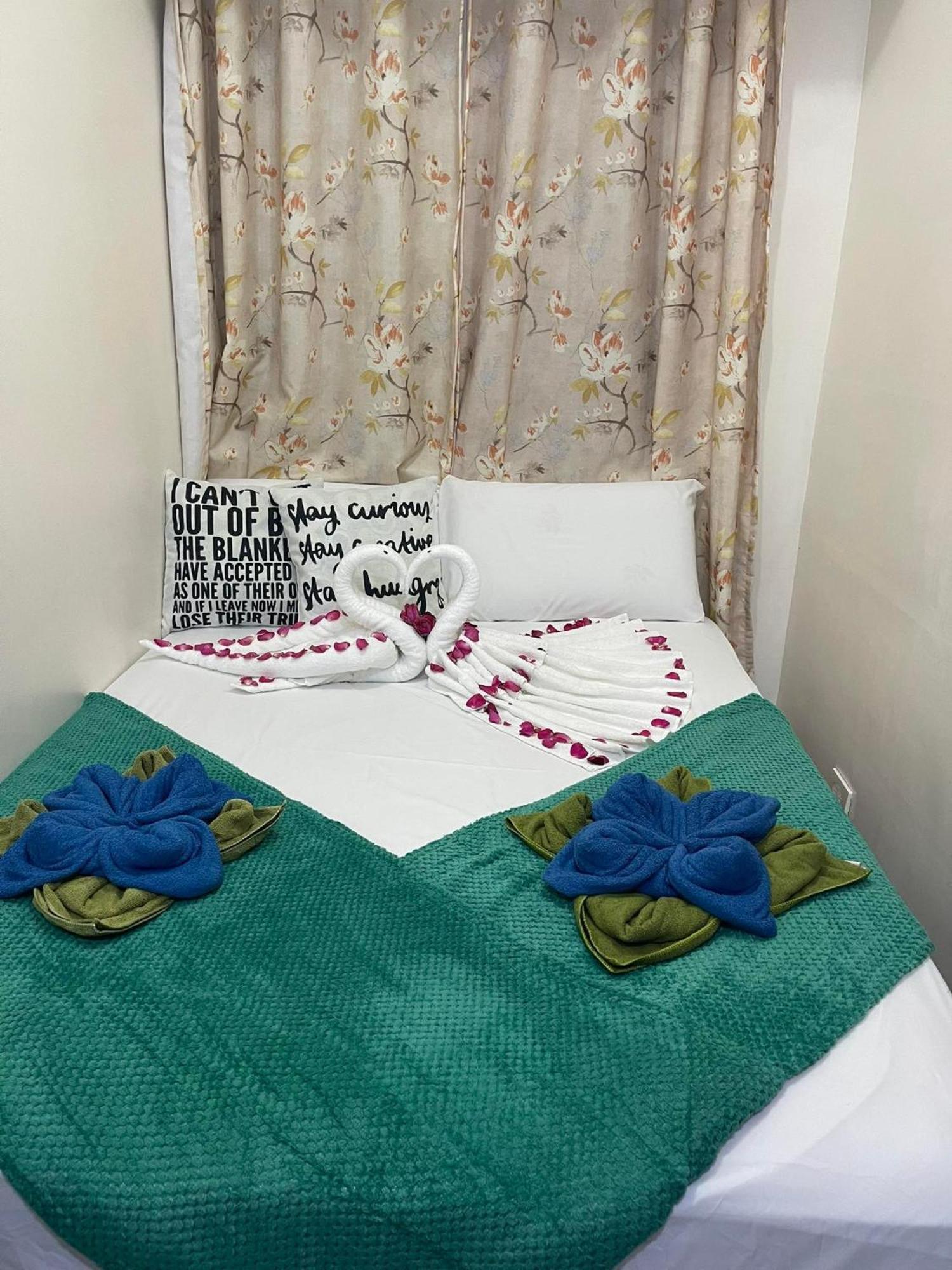 Green Residences Staycation By Pbyy Manila Exteriér fotografie